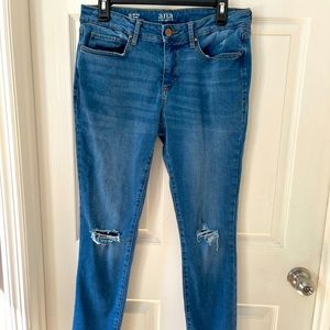 a.n.a mid-rise skinny jeans, size 10